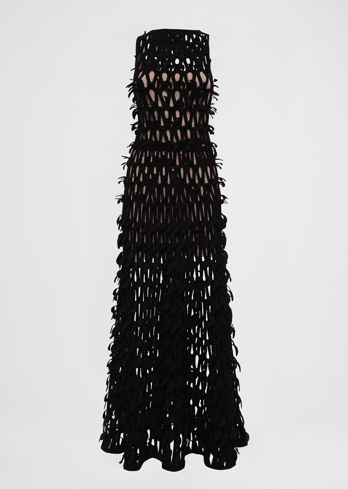 DEL CORE: HALTER NECK FLOOR LENGTH GOWN