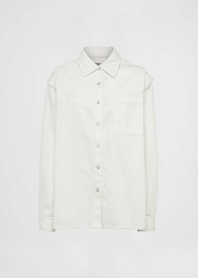 DEL CORE: BOXY DENIM SHIRT WITHDETACHABLE SLEEVES AND CHESTPOCKET