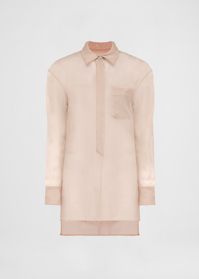 DEL CORE: CAMICIA PIÙ LUNGA DIETRO CON SPACCO LATERALE E IN VITA