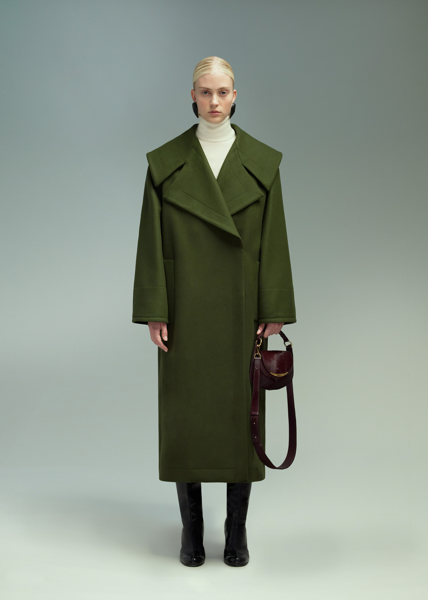 DEL CORE: OVERSIZED COAT WITH SIDE PLACKET DETAIL