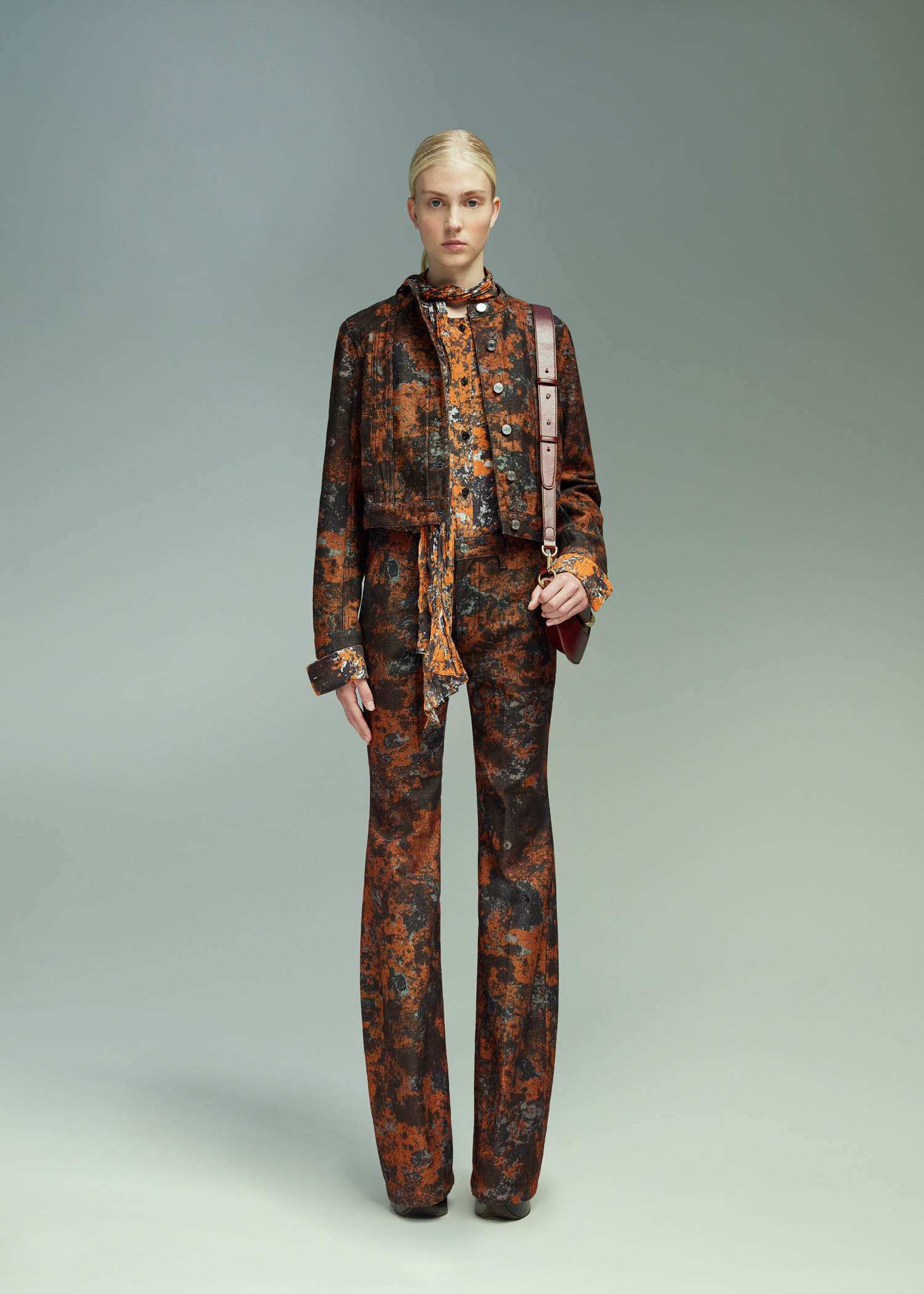 DEL CORE: PRINTED PANELED DENIM JACKET