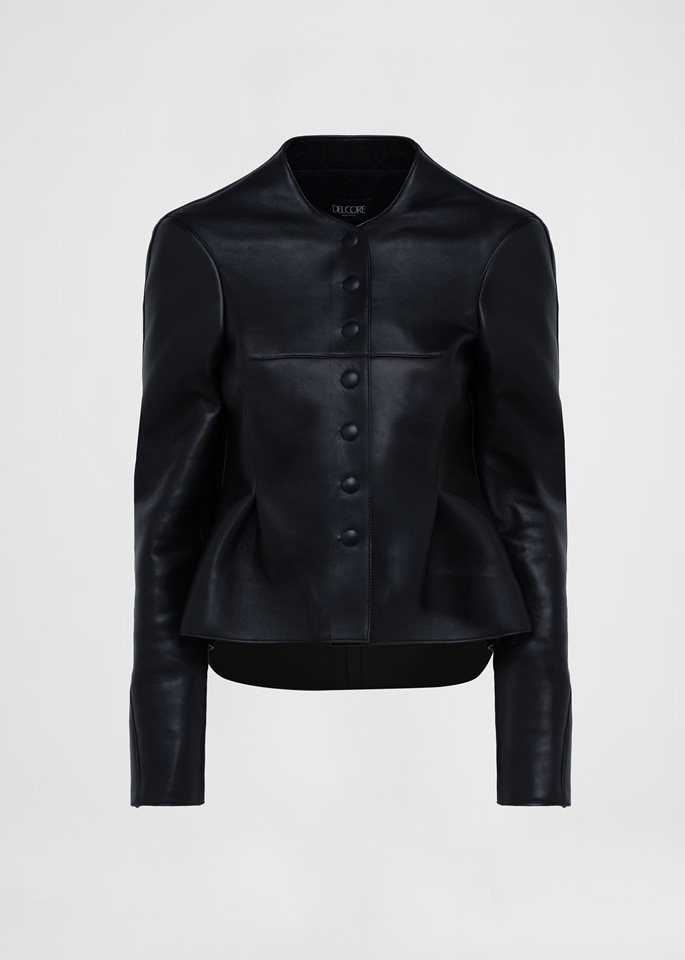 DEL CORE: SCULPTED LEATHER JACKET WITH DARTS DETAILS AND VOLUME ON THEBACK