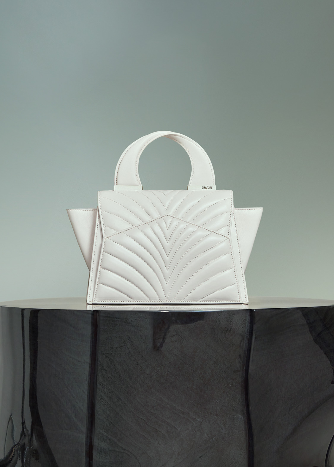 DEL CORE: QUILTER RACHEL TOP HANDLE BAG