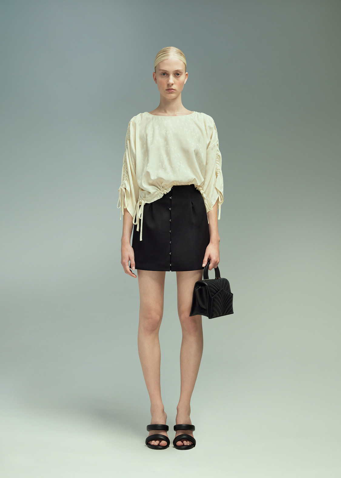 DEL CORE DRAWSTRING DETAIL T-SHIRT