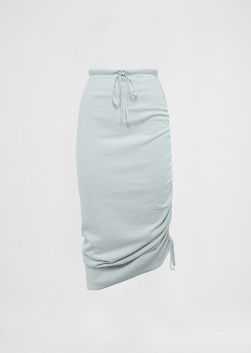 DEL CORE MID LENGTH SKIRT WITH RUSHING ADJUSTABLE PULL DETAIL SIDE BODY.