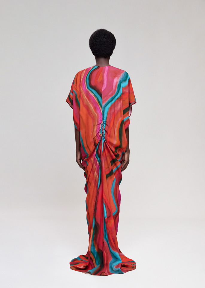 DEL CORE: V NECK KAFTAN PRINTED CREPE SATIN DRESS WITH GATHERED DETAIL