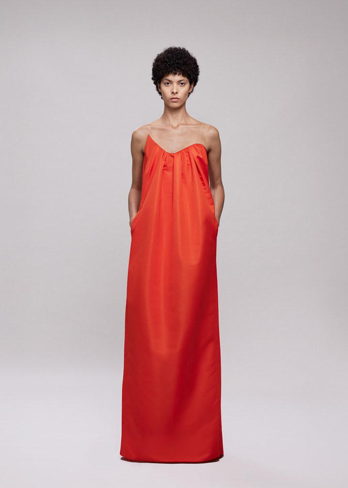 DEL CORE: DRAPED BUSTIER GOWN WITH SCULPTED NECKLINE