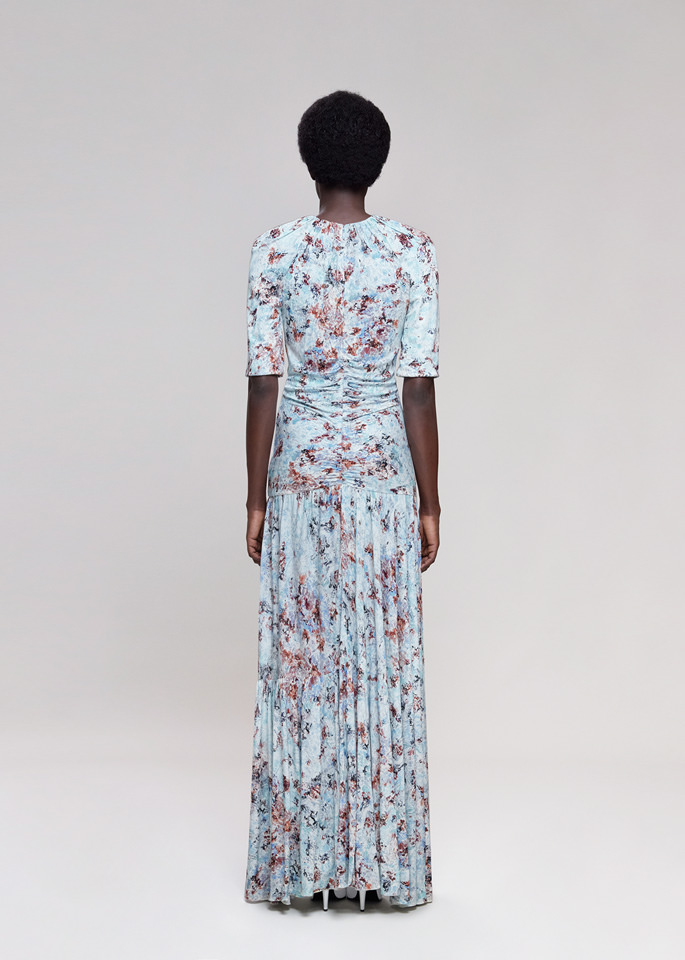 DEL CORE: SHORT SLEEVED CREPE JERSEY LONG DRESS WITH KEYHOLE NECKLINE