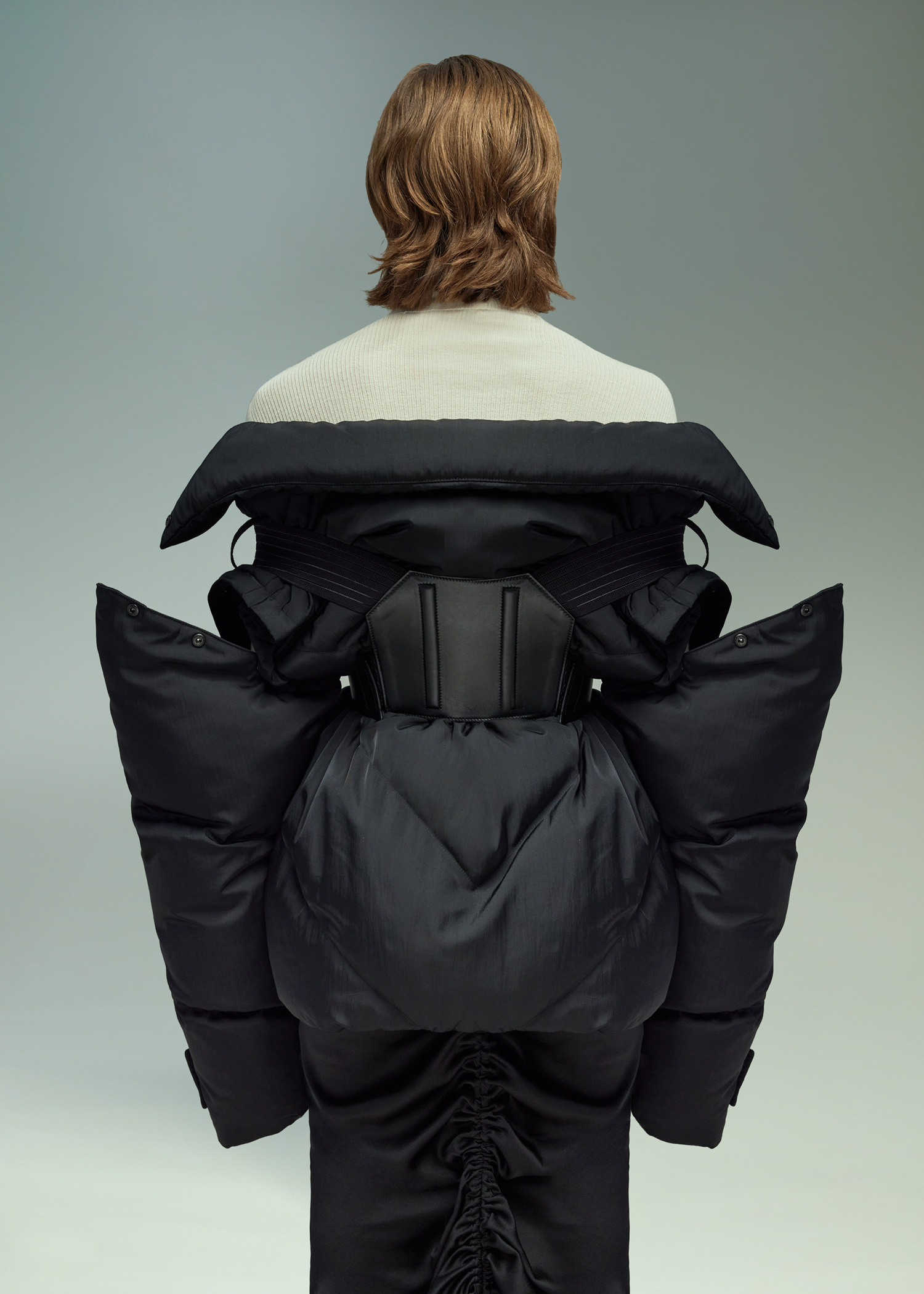 DEL CORE: PADDED JACKET WITH DETACHABLE SLEEVES