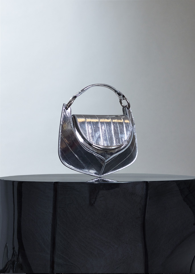 DEL CORE: BORSA BABY BEETLE