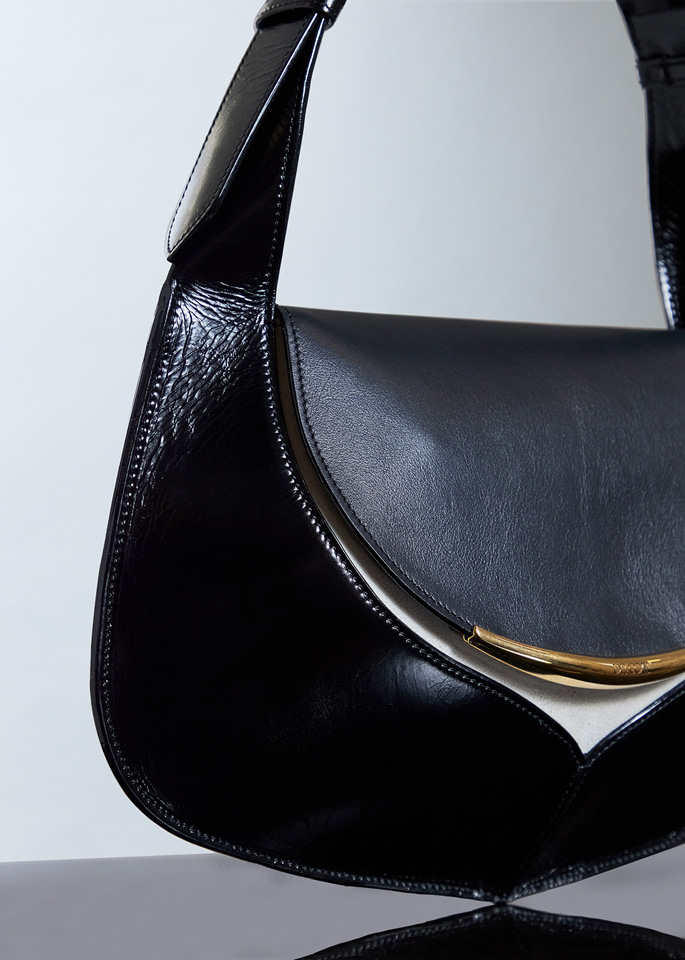 DEL CORE: BORSA HOBO BEETLE