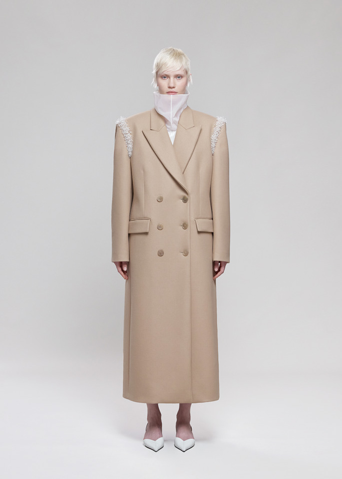 DEL CORE: CAPPOTTO OVERSIZE IN MISTO LANA CON RICAMO CRISTALLI SUL GIROMANICA