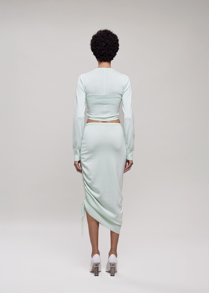 DEL CORE: LONG SLEEVE CREW NECK CROPPED CARDIGAN