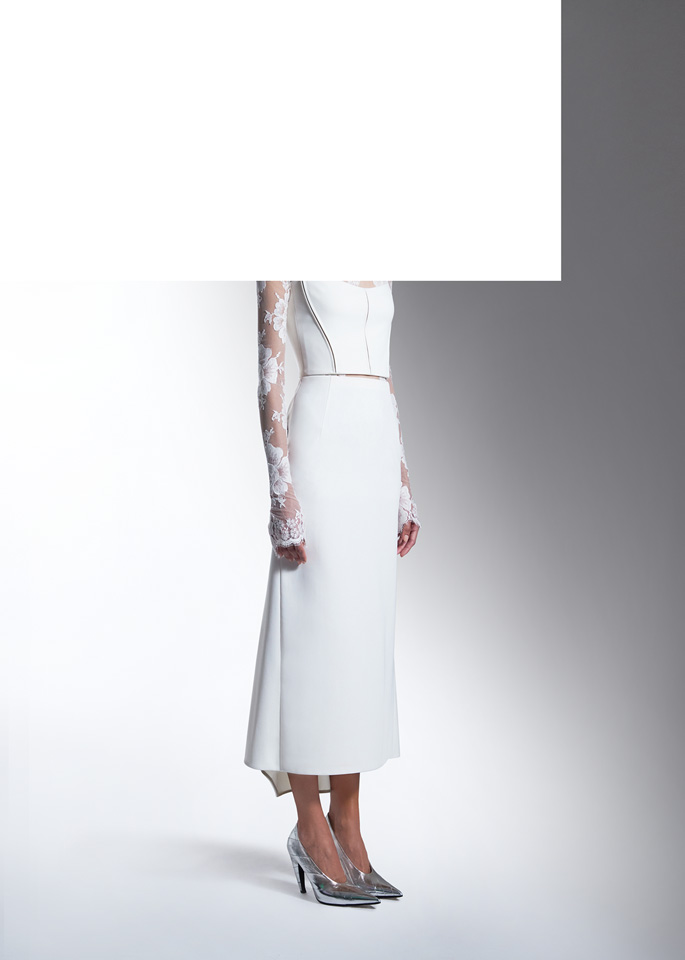 DEL CORE: LACE TOP