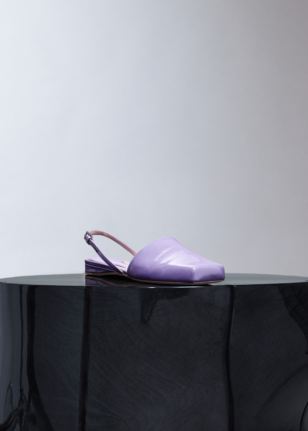 DEL CORE: LOW SABOT SLINGBACK