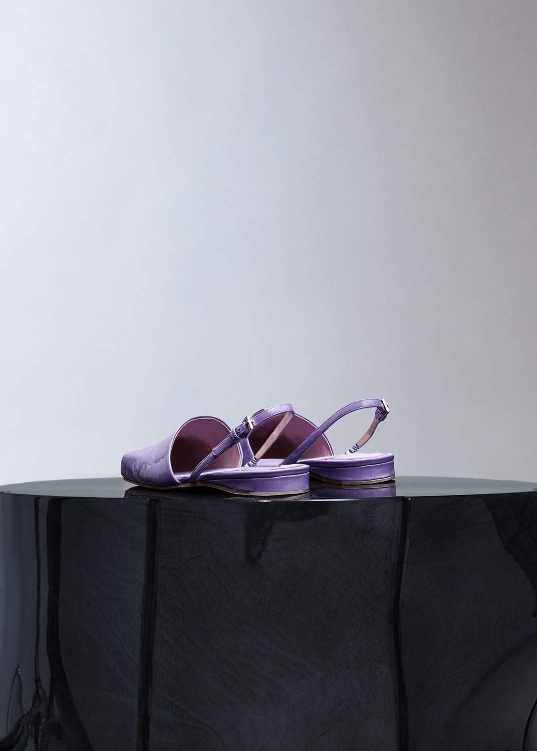 DEL CORE: LOW SABOT SLINGBACK