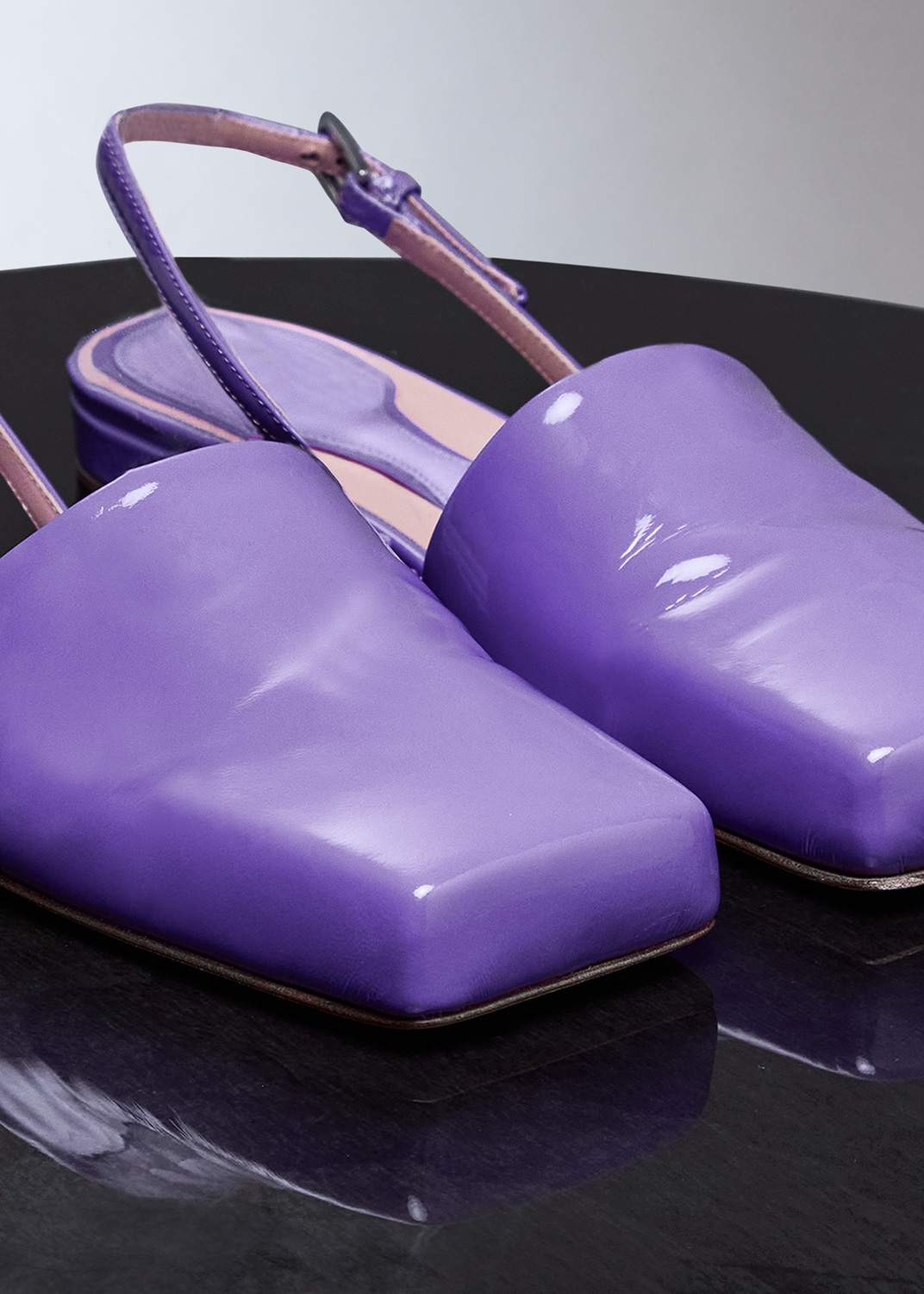 DEL CORE: LOW SABOT SLINGBACK