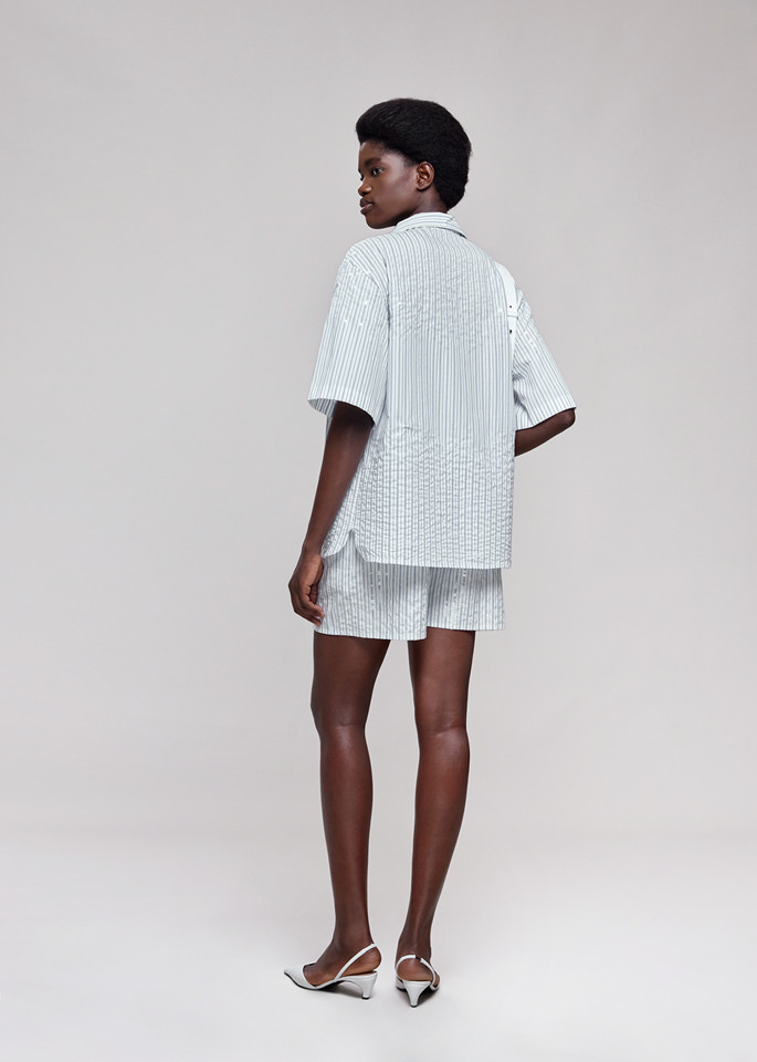 DEL CORE: SHORTS IN POPELINE CON RICAMO PAILLETTES DEGRADE
