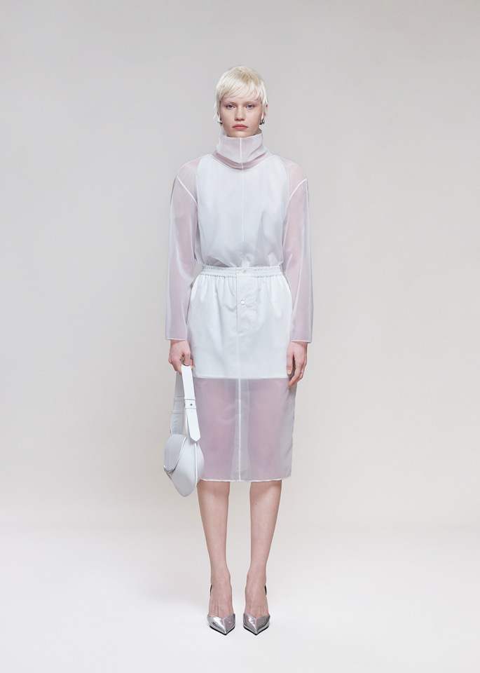 DEL CORE: LONGSLEEVE HIGH NECK NYLON ORGANZA TOP