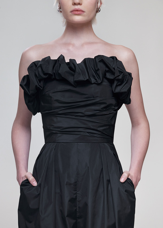 DEL CORE: STRAPLESS TAFFETTA JUMPSUIT WITH RUFFLE DETAILS